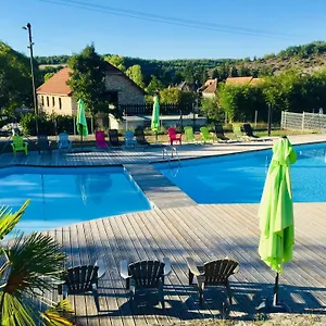 la-colline-aux-chalets.midi-pyreneeshotels.com/